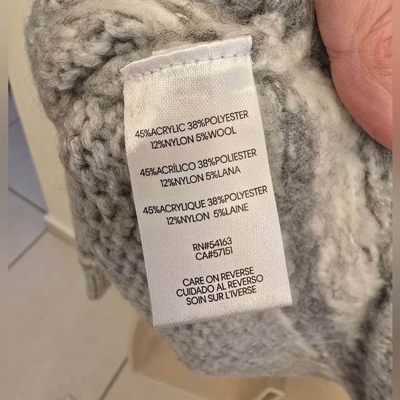 NWT Calvin Klein Gray Fair Isle Ladie's Sweater - Picture 6 of 6